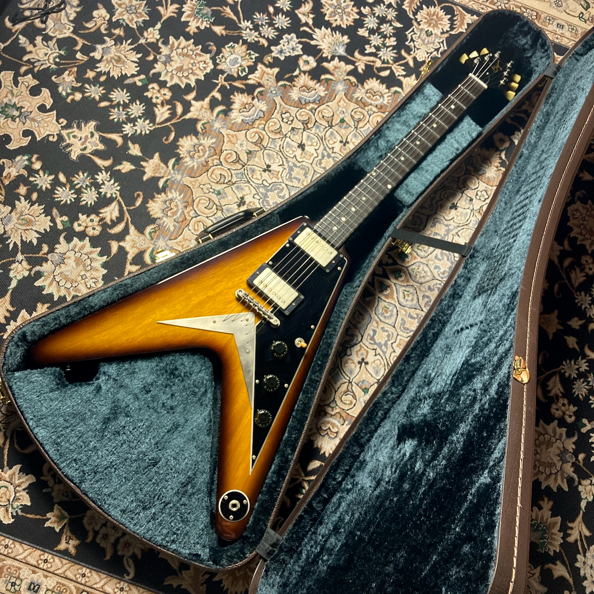 Bizen Works Burned FV Korina w/ Brazilian Rosewood SB (Used)