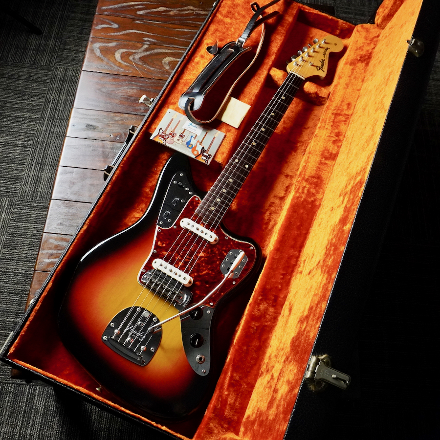 Fender 1964 Jaguar 3-Color Sunburst L-Serial