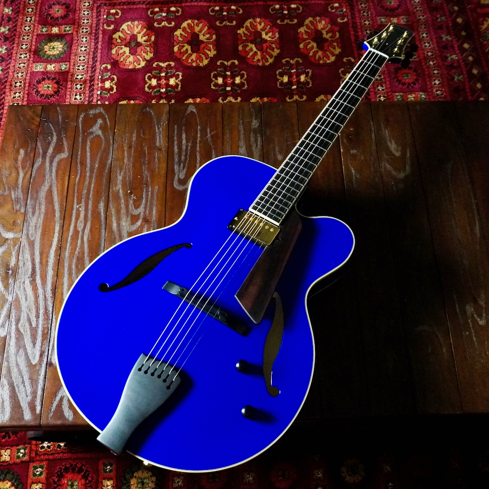 Sadowsky Jim Hall Model Blue Custom Color