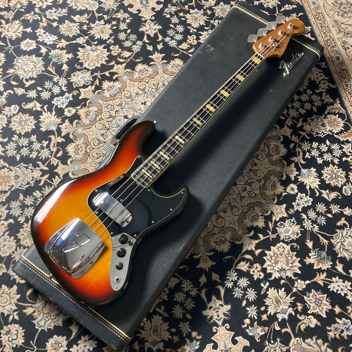 Fender 1974 Jazz Bass / Sunburst