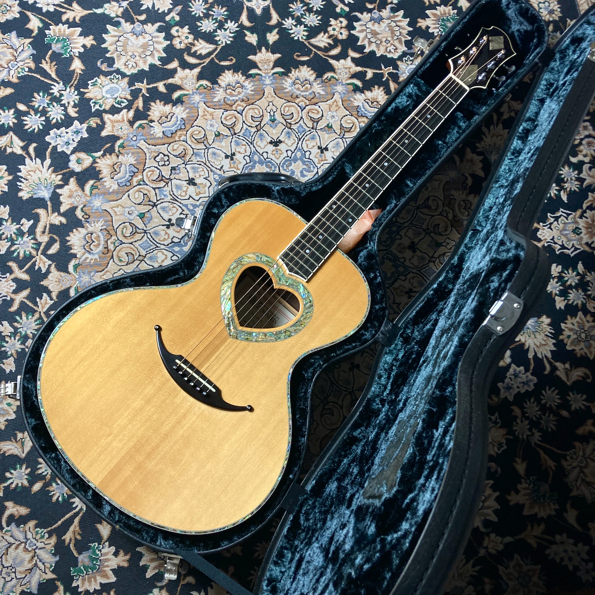 Greco Zemaitis GZA-2600S NAT